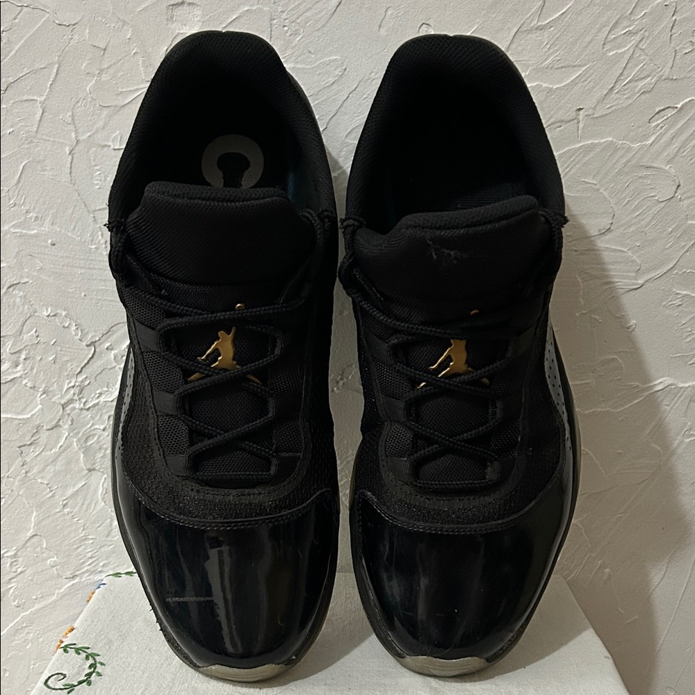 Air Jordan 11 CMFT Low DMP Black Gold Basketball Shoes DO0613-007 
Men's 13
-
-